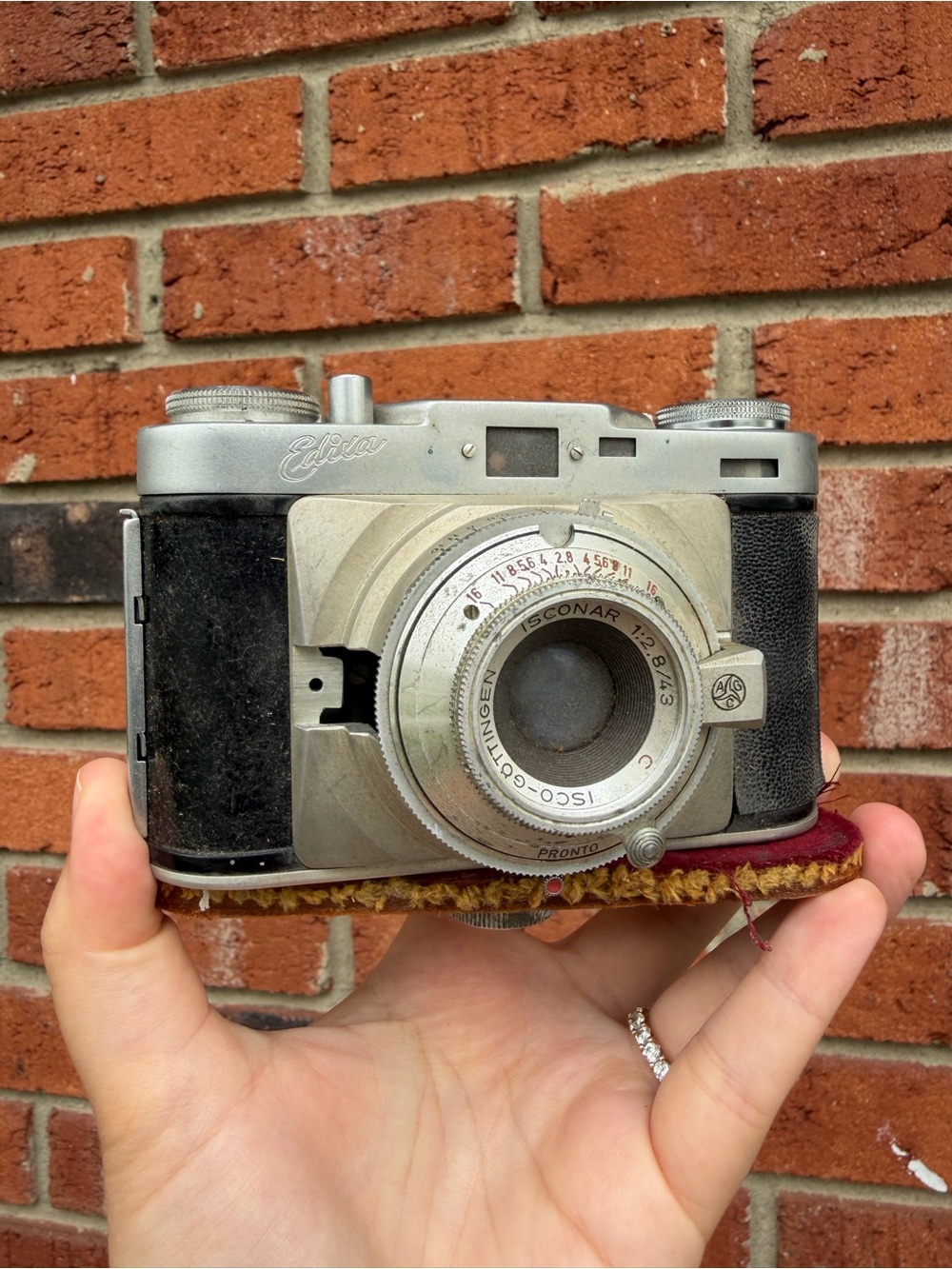 Vintage 1960s WIRGIN EDIXA 35MM Camera - NOT TESTED